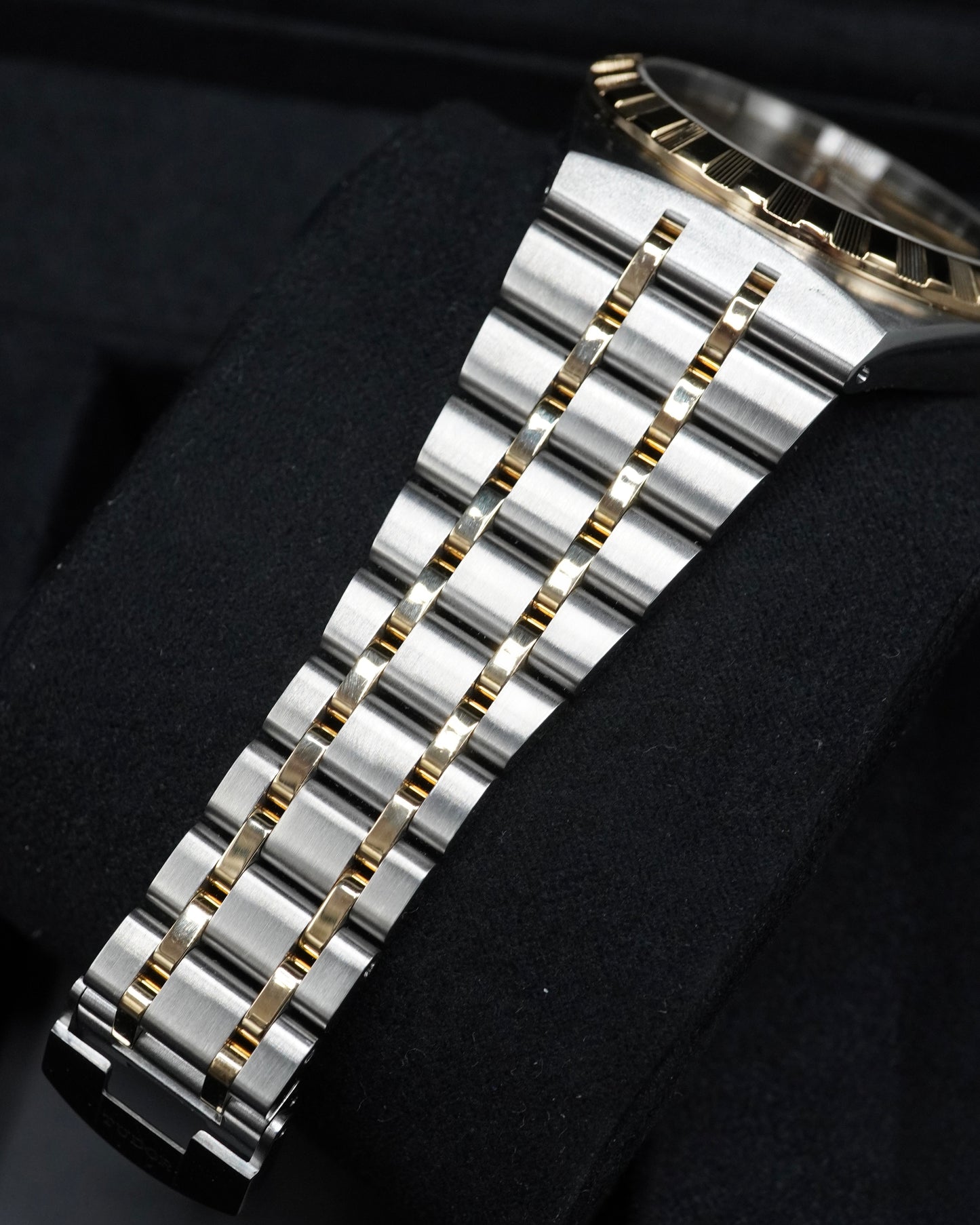 Tudor Royal Day Date โChampagne Dialโ - M28603