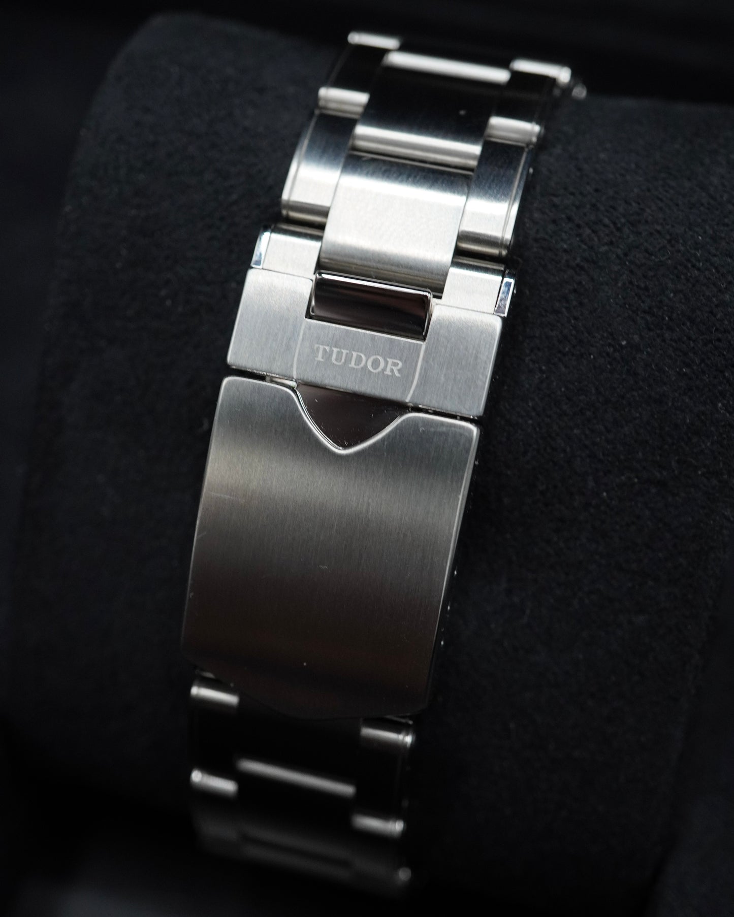 Tudor Black Bay โHarrods Exclusiveโ - M79230G