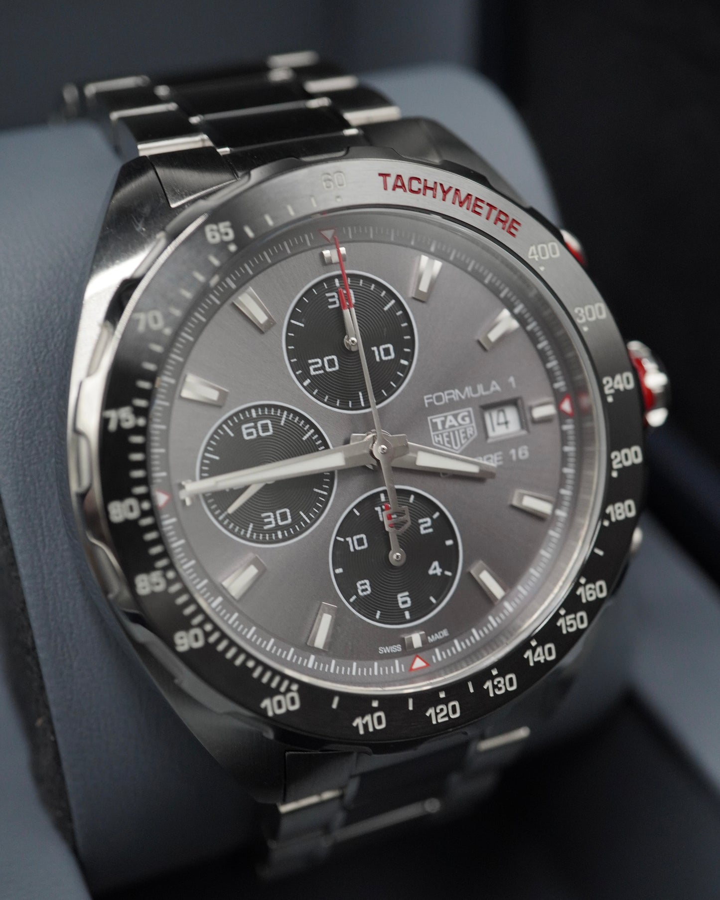 TAG Heuer Formula 1 Calibre 16 Chronograph - CAZ2012