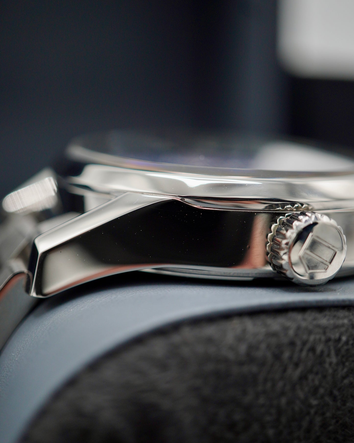 TAG Heuer Carrera Day Date - WAR201E