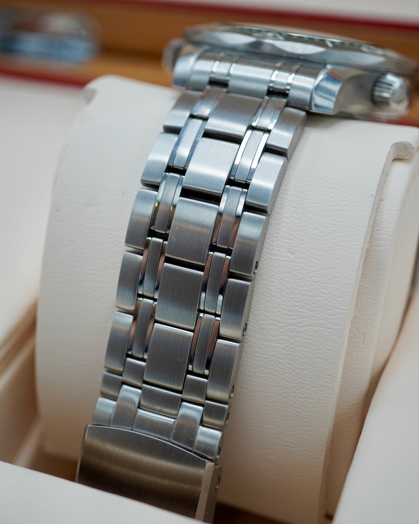 Omega Seamaster Diver 300M 'Seaweed' -  210.32.42.20.10.001