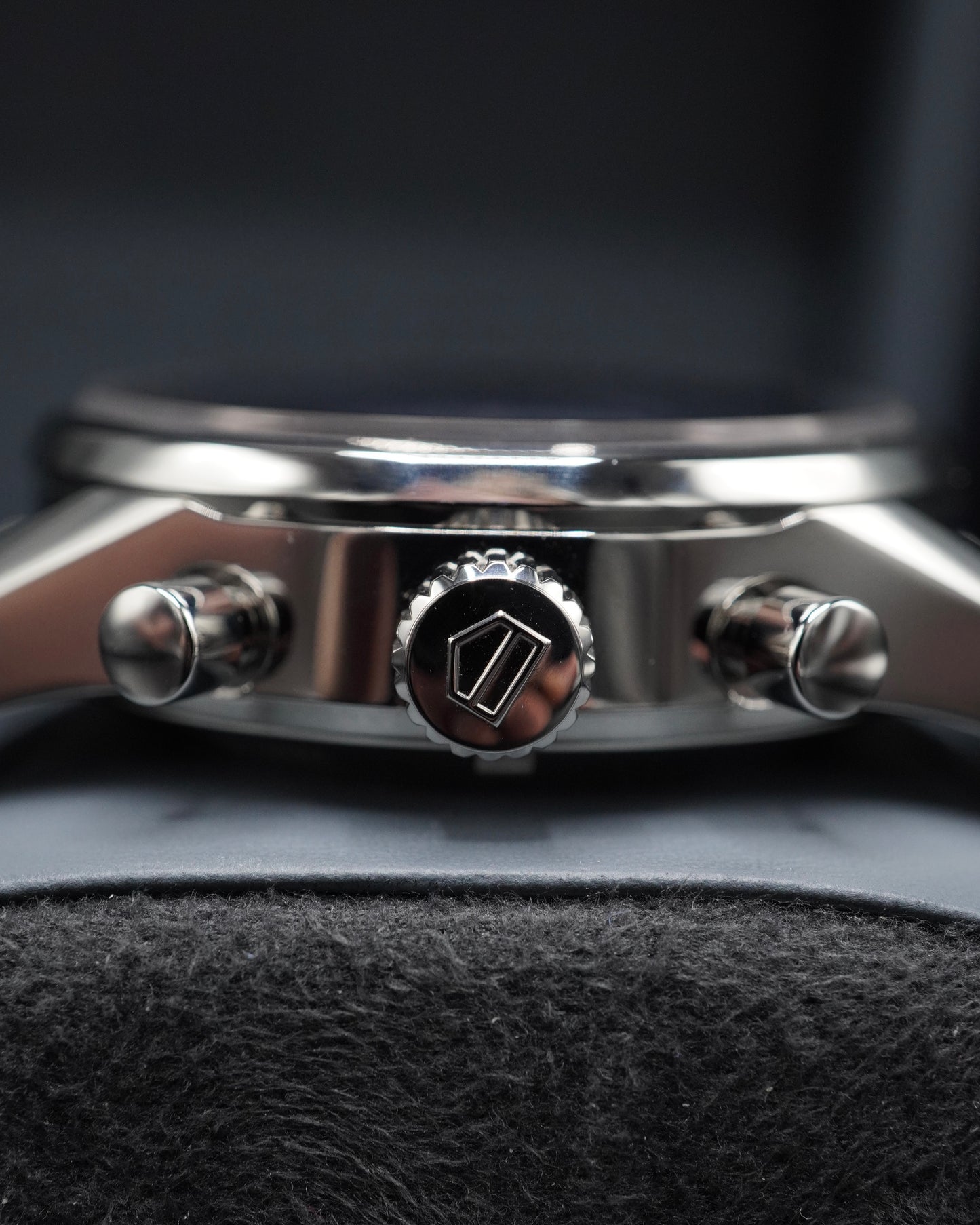 TAG Heuer Carrera Calibre 16 Automatic Chronograph - CBK2112