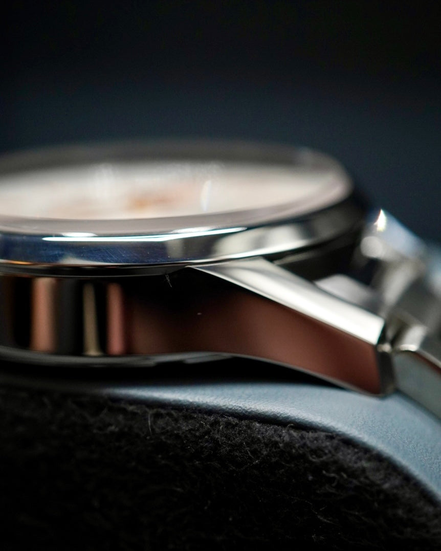 TAG Heuer Carrera Day Date - WAR201D