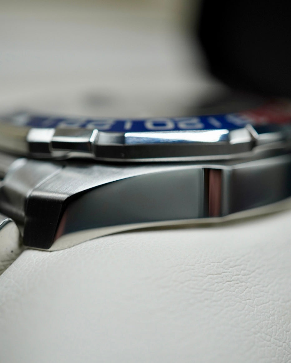 TAG Heuer Aquaracer GMT 'Pepsi' - WAY201F