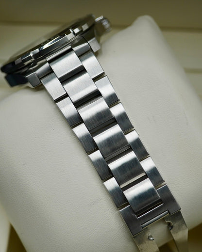 TAG Heuer Aquaracer Date - WAY111A