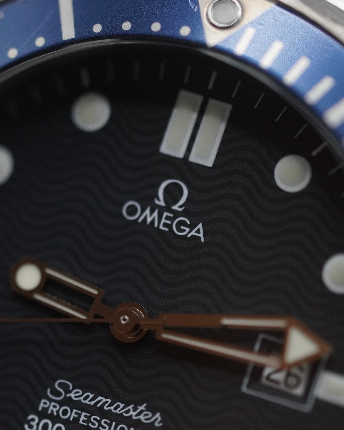 Omega Seamaster Professional 300M 'Goldeneye' Quartz - 2541.80.00