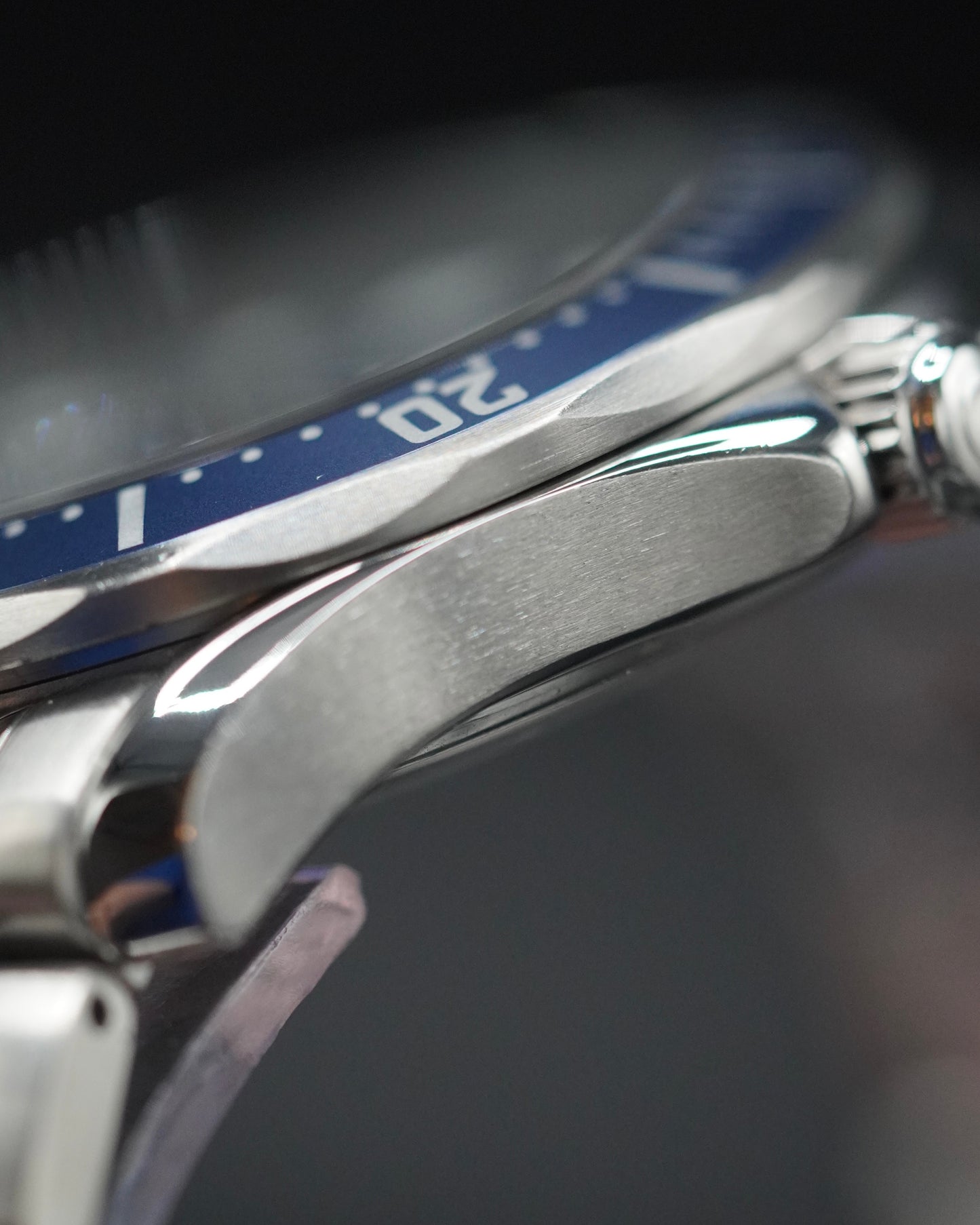Omega Seamaster Professional 300M 'Goldeneye' Quartz - 2541.80.00
