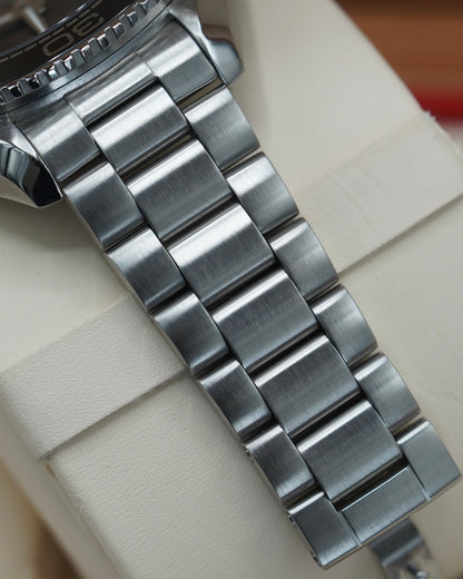 Omega Seamaster Planet Ocean 600M - 215.30.44.21.01.002