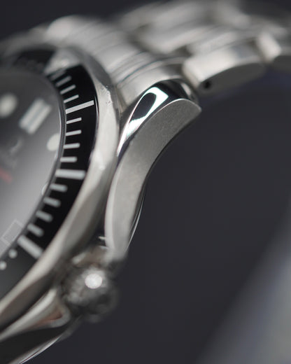 Omega Seamaster 300M James Bond 007 - 212.30.41.20.01.001