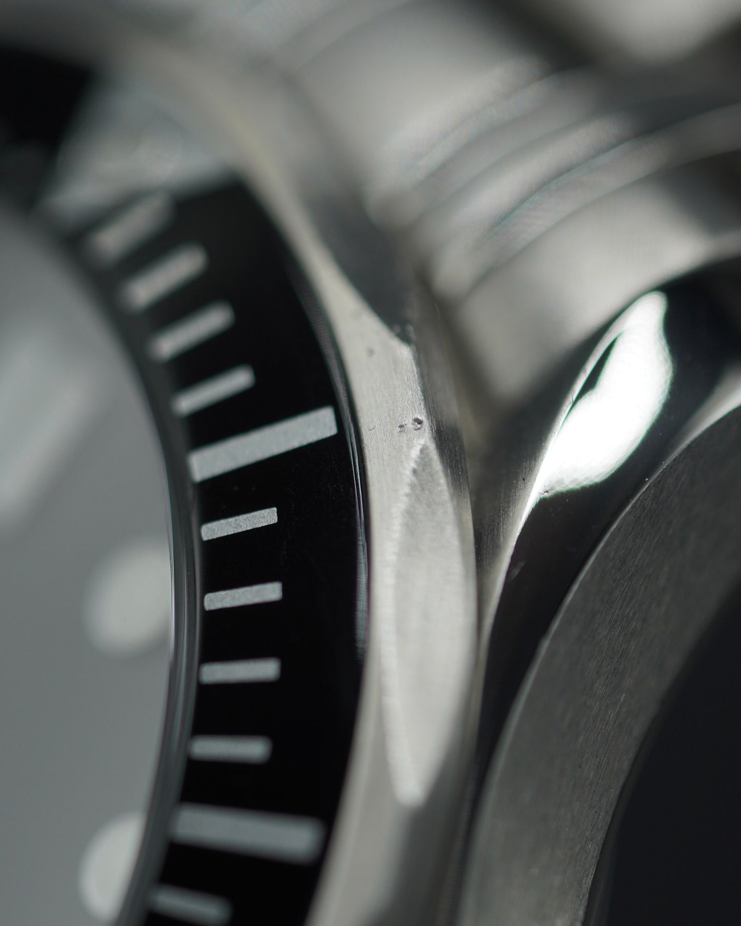 Omega Seamaster 300M James Bond 007 - 212.30.41.20.01.001