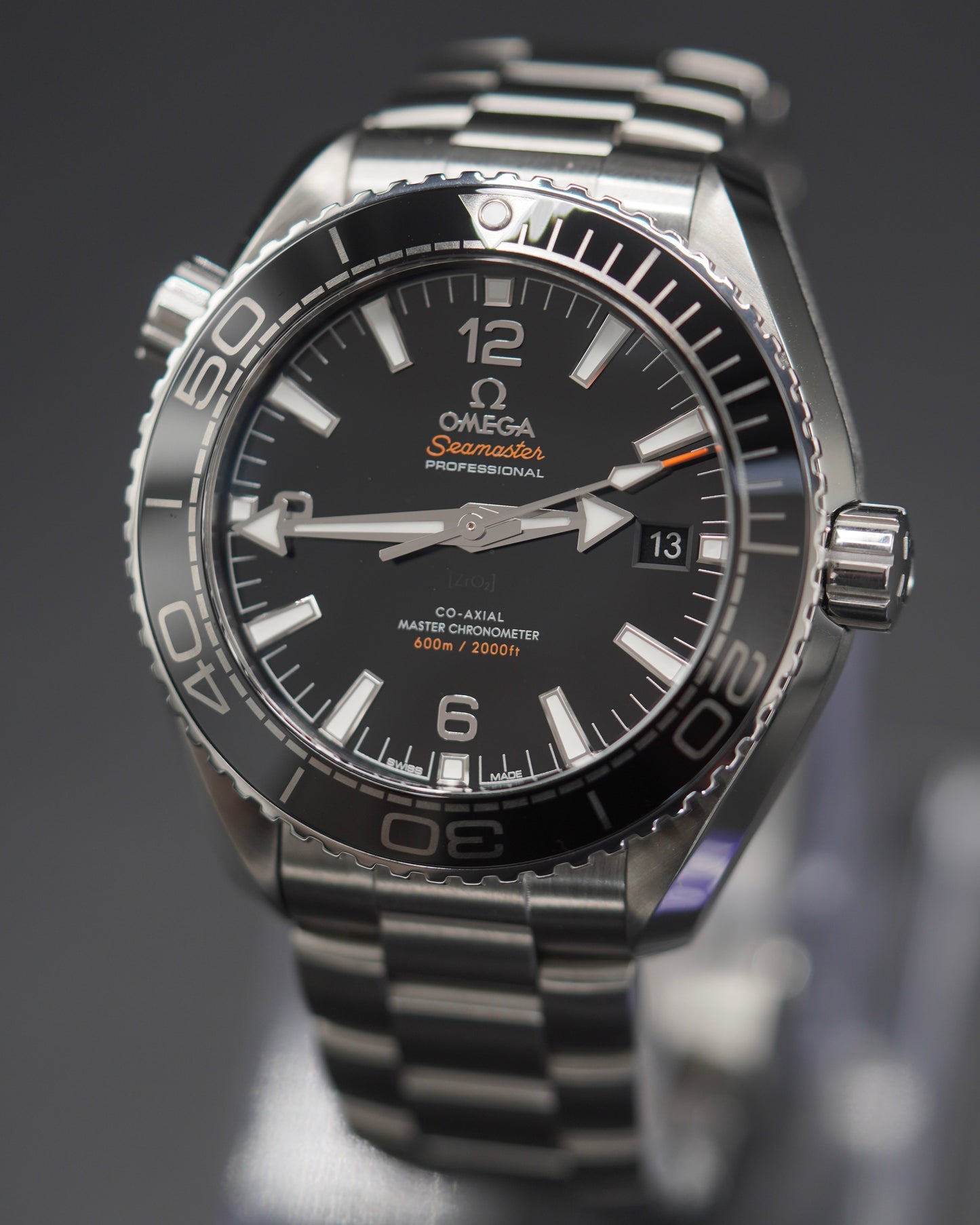 Omega Seamaster Planet Ocean 600M - 215.30.44.21.010.001