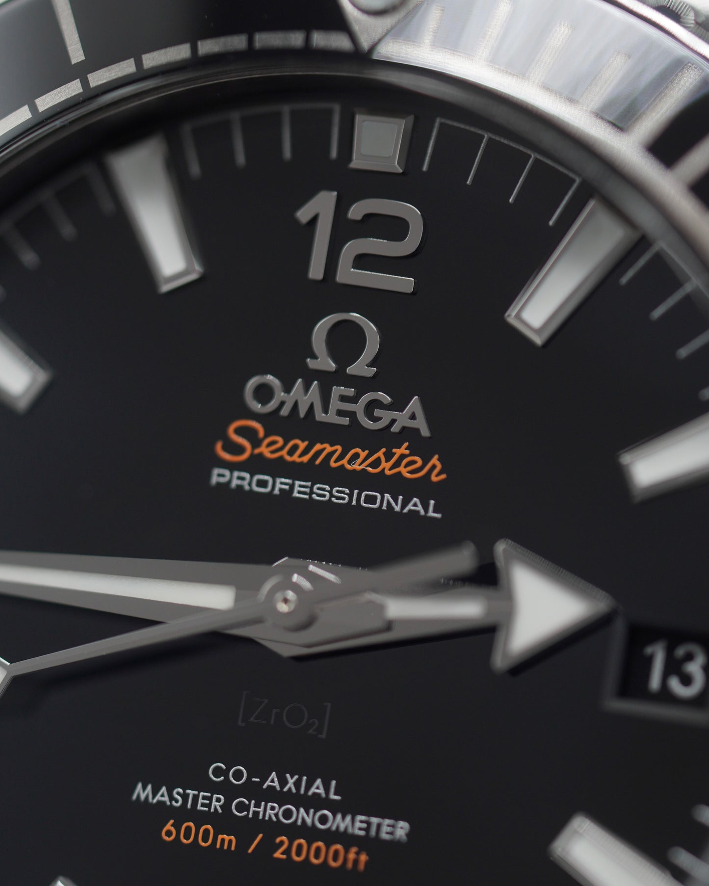 Omega Seamaster Planet Ocean 600M - 215.30.44.21.010.001