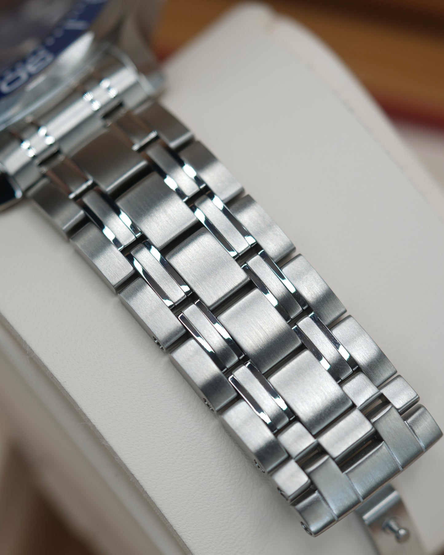 Omega Seamaster Professional Diver 300M - 210.30.42.20.03.001