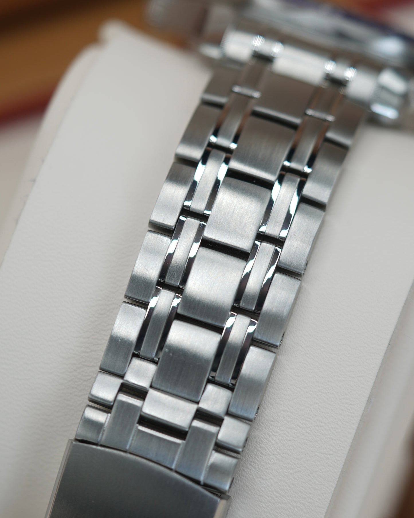 Omega Seamaster Professional Diver 300M - 210.30.42.20.03.001