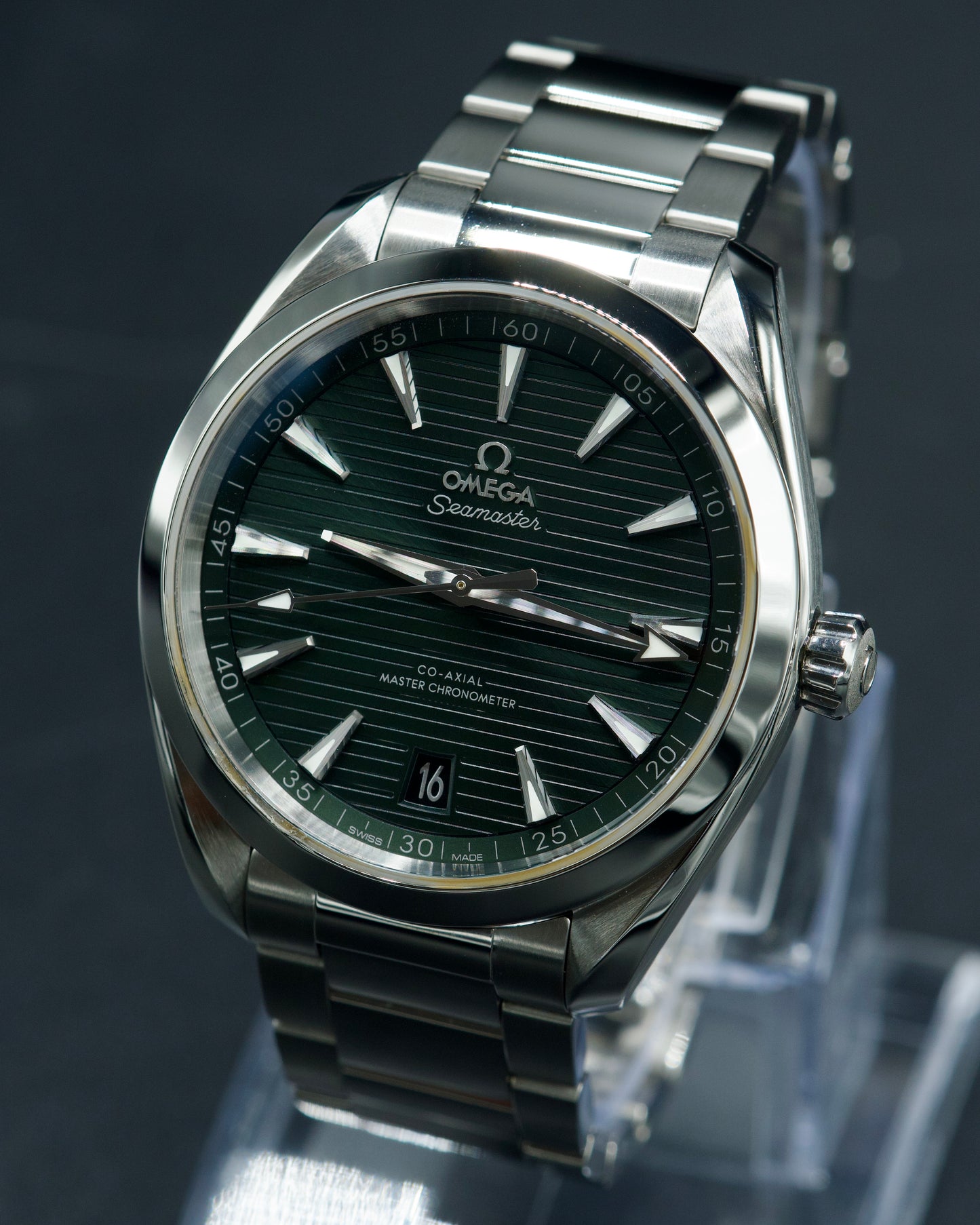 Omega Seamaster Aqua Terra 41mm 'Green Dial' - 220.10.41.21.10.001