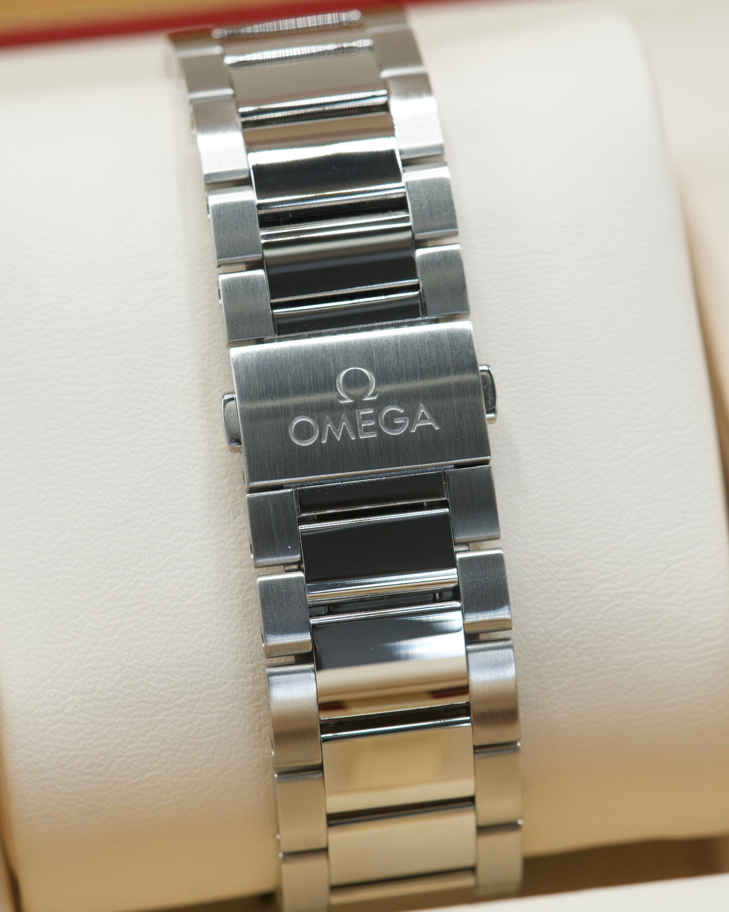 Omega Seamaster Aqua Terra 41mm 'Green Dial' - 220.10.41.21.10.001