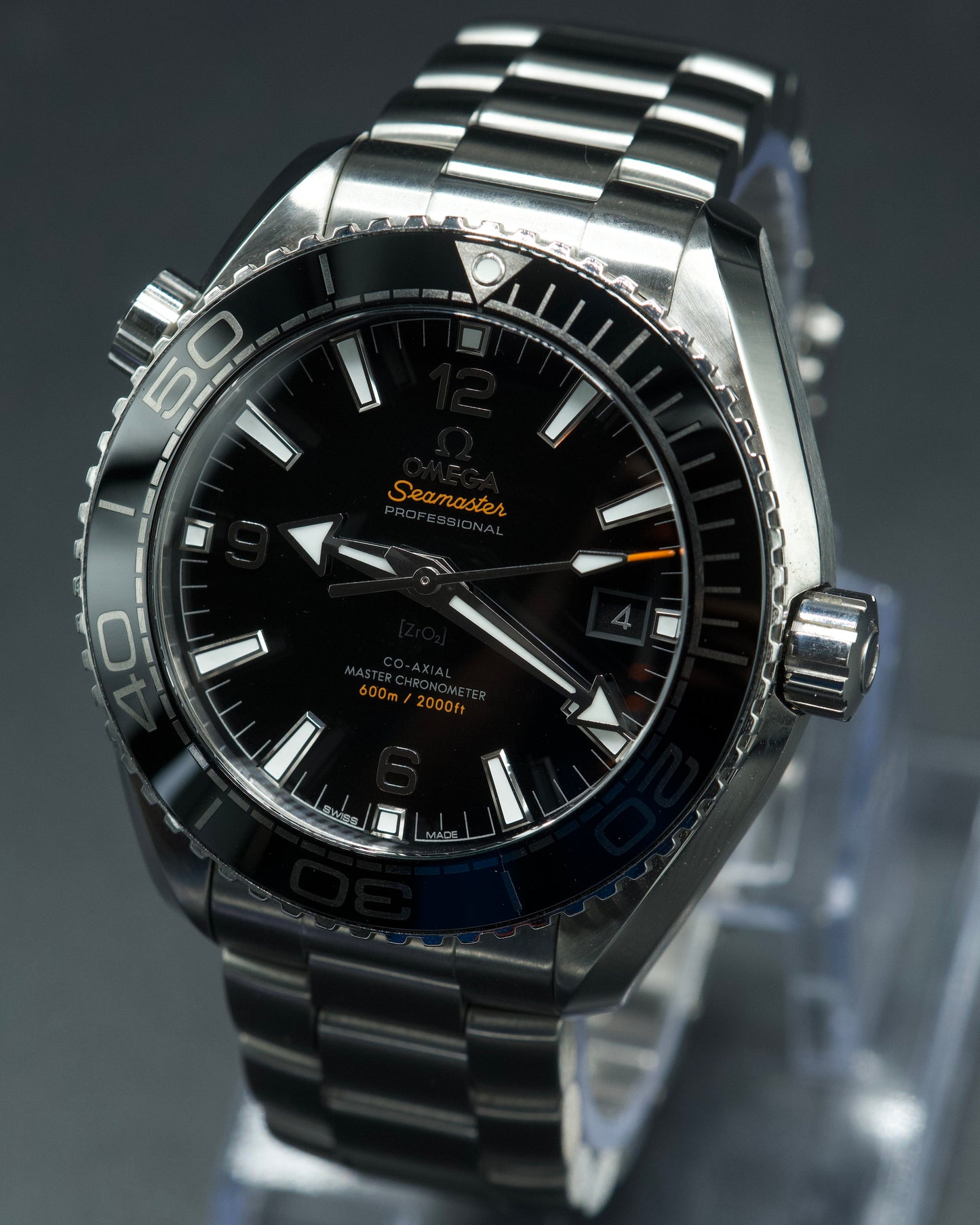 Omega Seamaster Planet Ocean 600M - 215.30.44.21.01.001