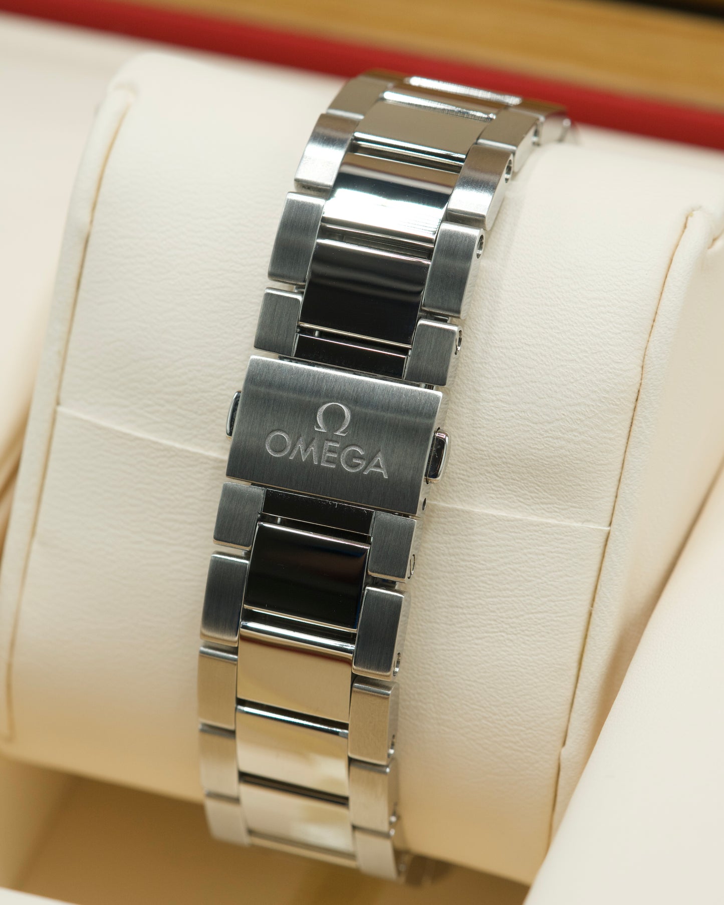 Omega Seamaster Aqua Terra 38mm Black - 220.10.38.20.01.001