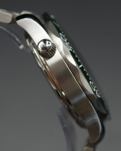Omega Seamaster Professional Diver 300M 'Seaweed' - 210.32.42.20.10.001