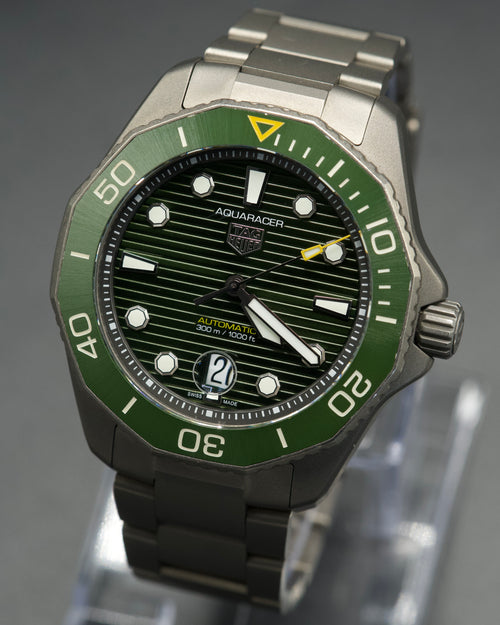 TAG Heuer Aquaracer Professional 300 Date - WBP208B.BF0631