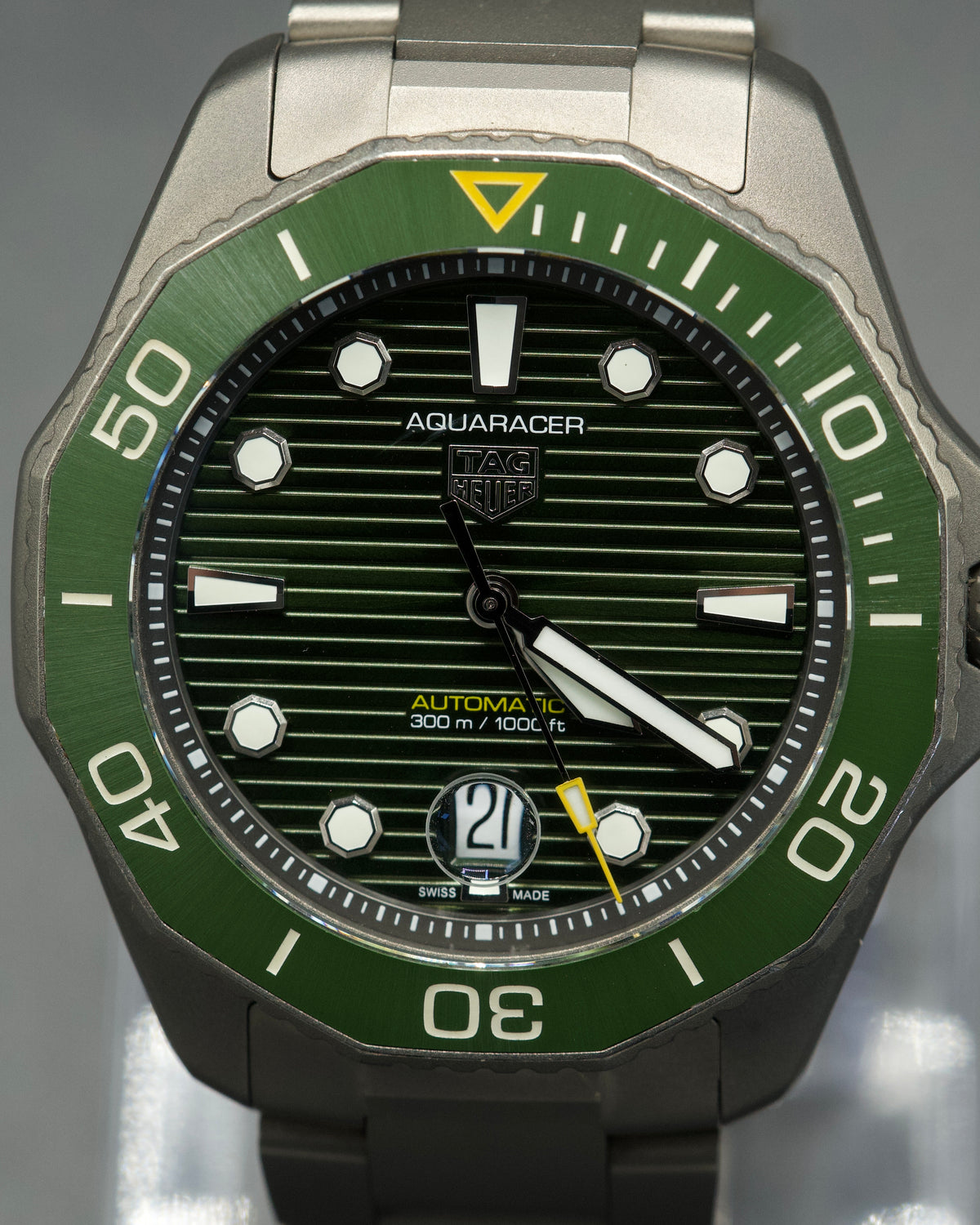 TAG Heuer Aquaracer Professional 300 Date - WBP208B.BF0631