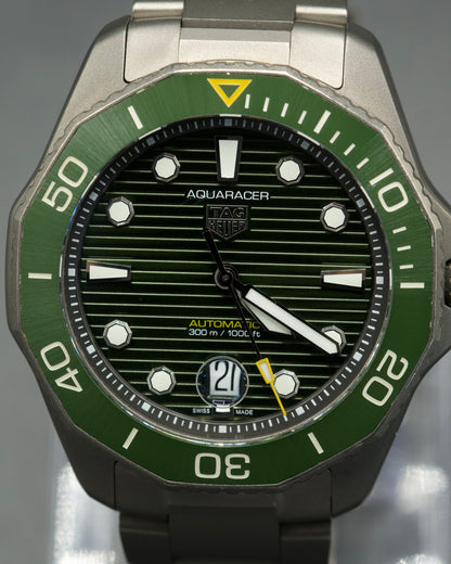 TAG Heuer Aquaracer Professional 300 Date - WBP208B.BF0631