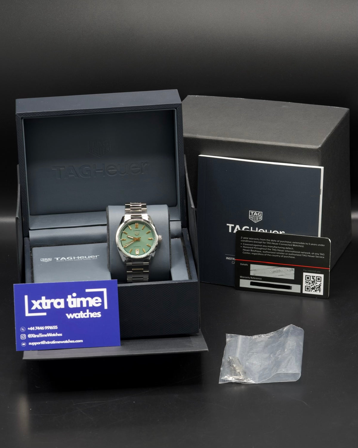 TAG Heuer Carrera Date 'Pistachio'