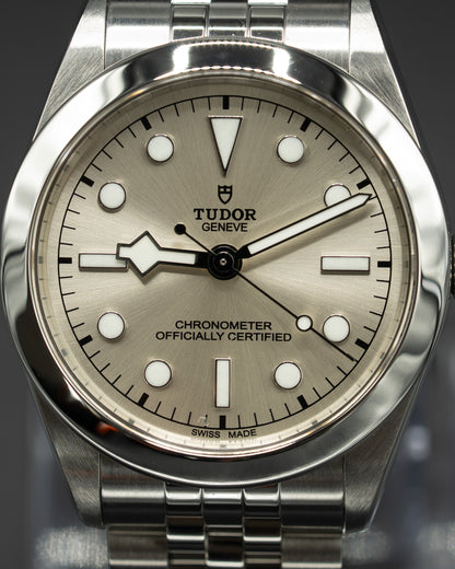 Tudor Black Bay One 39