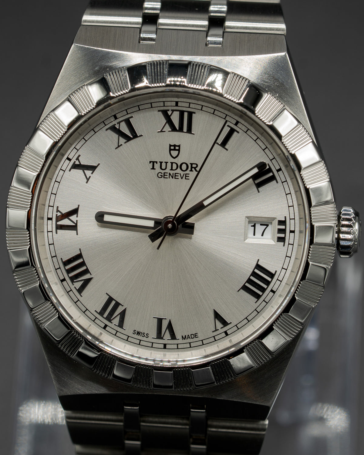 Tudor Royal