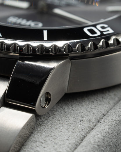 Oris Aquis Titanium Date