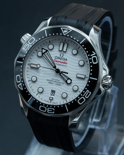 Omega Seamaster Professional 300M White
