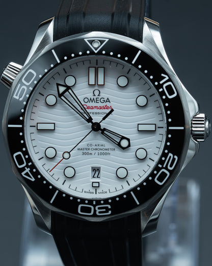 Omega Seamaster Professional 300M White
